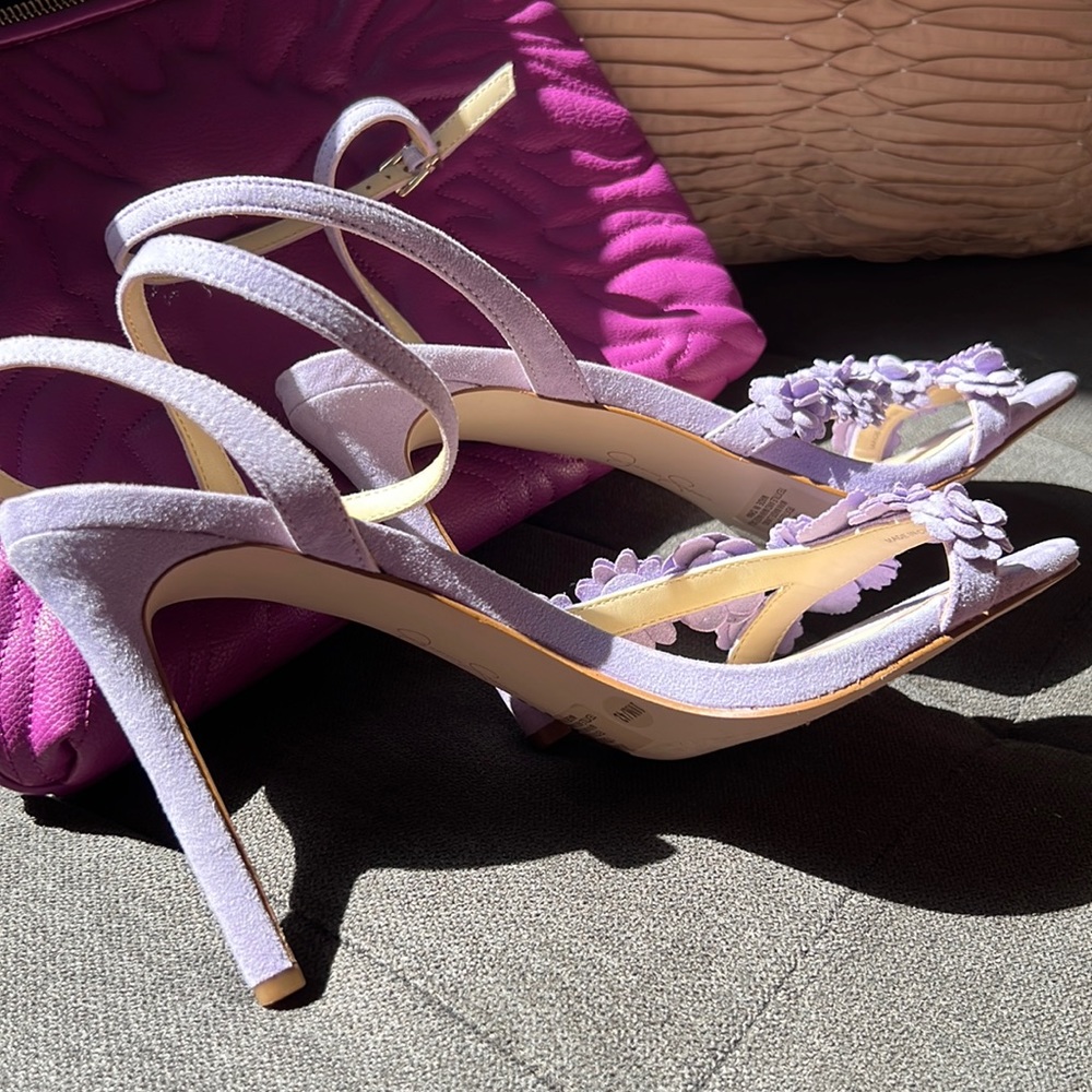 Lavender Heels